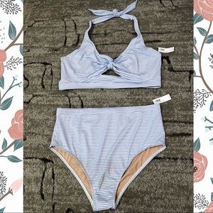 Old Navy Plus seersucker bikini set - SUPER CUTE👙